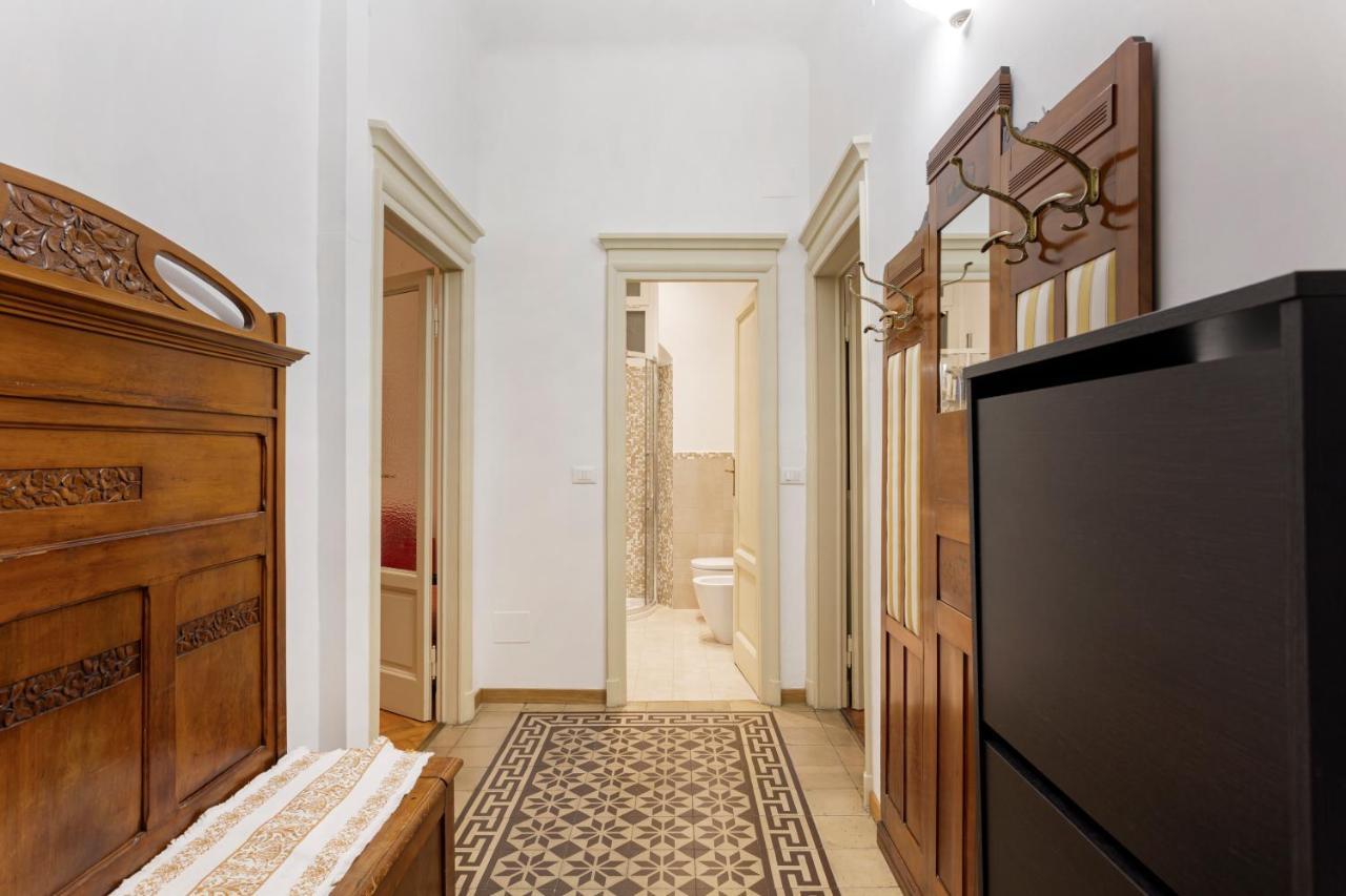 Restayled Chic Apartement Milan Bagian luar foto